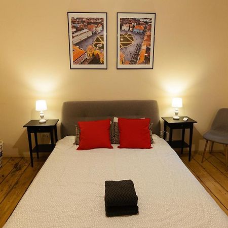 Chic Apartment In Historical City Center Timisoara Exterior photo